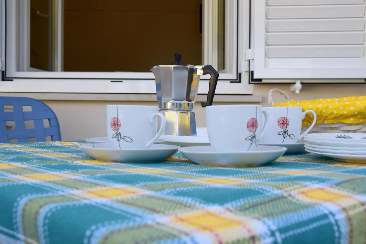 MiraMar Garden Apartment Banjol