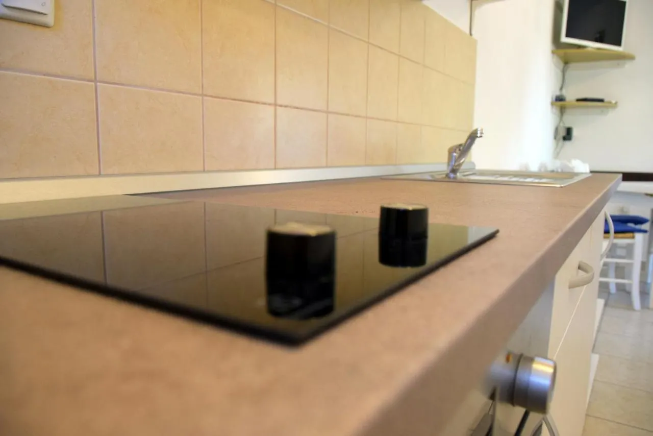 MiraMar Garden Apartment Banjol 0*,  Hırvatistan